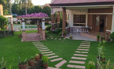 5 Bedroom House and Lot with Swimming Pool and High Ceilings in Mendez Cavite for Sale • Property ID: RT067