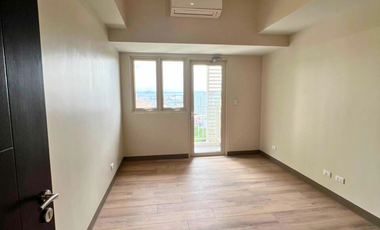 Brand New 2 Bedroom Condo FOR SALE in Park McKinley West
