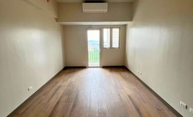 Brand New 2 Bedroom Condo FOR SALE in Park McKinley West