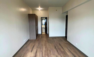 Brand New 2 Bedroom Condo FOR SALE in Park McKinley West