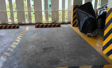 Condo for sale in Cebu City, Asia Premiere, I.t Park with parking