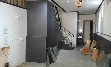 DISEWAKAN RUKO BAGUS 3,5LANTAI PINGGIR JALAN RAYA 2 MOBIL LOWONG TEBET