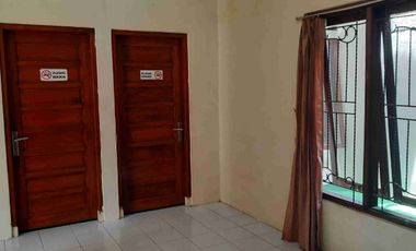 Di sewakan cling 2 mobil hunian tenang one gate