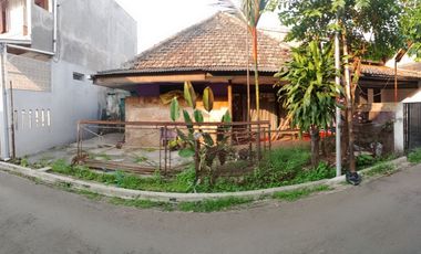 rumah lama siap bangun lengkong buah batu sayap pelajar pejuang
