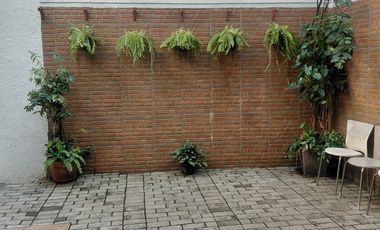 Rumah di sewa Emerald Terrace Bintaro Jaya Sektor 7 Furnish Bersih Terawat