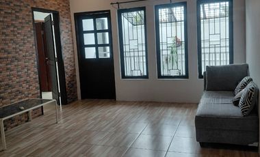 Rumah di sewa Emerald Terrace Bintaro Jaya Sektor 7 Furnish Bersih Terawat