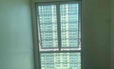 For Sale RFO San Lorenzo Place Makati near at BGC, Mckinley, NAIA, Pasig, MRT, LRT