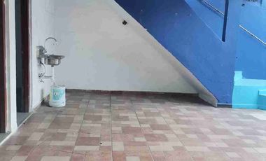 TERRENO COMERCIAL EN AV. URANO