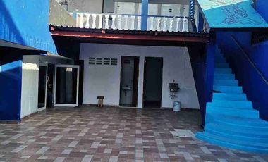 TERRENO COMERCIAL EN AV. URANO