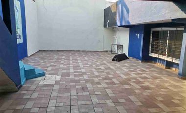 TERRENO COMERCIAL EN AV. URANO