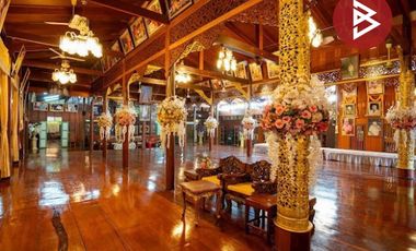 ขายบ้านเรือนไทยไม้สักและหอประชุม เนื้อที่ 44 ไร่ 36 ตร.วา บ้านหมี่ ลพบุรี