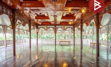 ขายบ้านเรือนไทยไม้สักและหอประชุม เนื้อที่ 44 ไร่ 36 ตร.วา บ้านหมี่ ลพบุรี