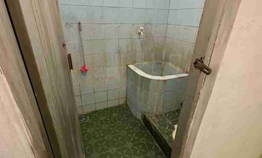 Rumah 2 lantai siap huni