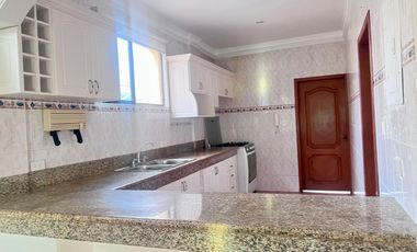 Departamento de alquiler, 3 dormitorios en la Ciudadela Las Riberas-Samborondón