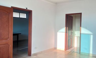 Departamento de alquiler, 3 dormitorios en la Ciudadela Las Riberas-Samborondón