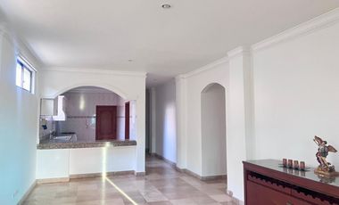 Departamento de alquiler, 3 dormitorios en la Ciudadela Las Riberas-Samborondón