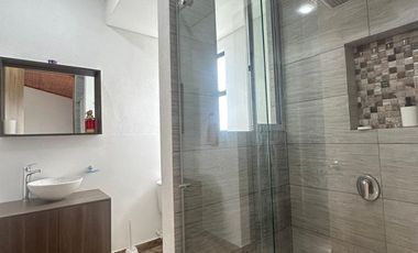 CASA EN VENTA DE OPORTUNIDAD JAMUNDI ALFAGUARA