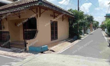 Rumah hook singopuran kartasura