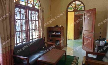 Rumah hook singopuran kartasura