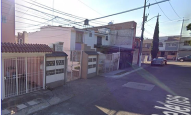 La experiencia de comprar por debajo del valor real!! Venta de Casa en Remate Bancario, BELENES 2700, COL. CASA GRANDE, ZAPOPAN, JALISCO