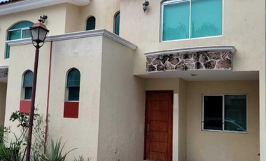 Imagina pagar menos hoy y vivir mejor mañana!! VENTA DE EXCELENTE CASA EN  REMATE BANCARIO, VILLA JUAREZ 995, FRANCISCO SARABIA, ZAPOPAN.