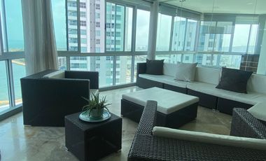 Penthouse de lujo con piscina privada y vista 360° al mar, ciudad antigua, bahia en Bocagrande, Cartagena.