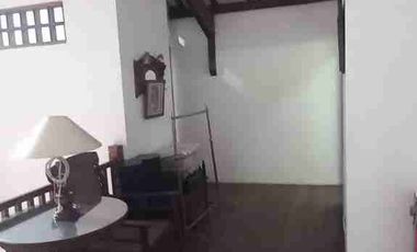 rumah serengan dekat Singosaren solo kota