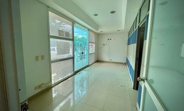 LOCALES  COMERCIALES EN VENTA EDIFICIO MAYOR BUSINESS CENTER AVENIDA FERROCARRIL  SANTA MARTA