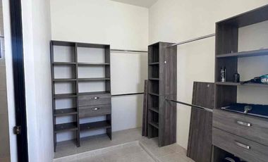 Estrena hermosa casa en Privada Zensia, Conkal