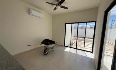 Estrena hermosa casa en Privada Zensia, Conkal