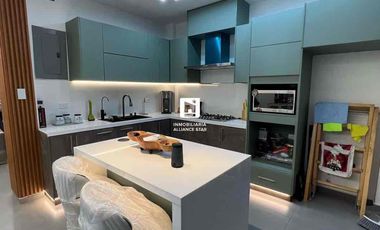 ALQUILER CASA POR ESTRENAR EN URBANIZACIÓN