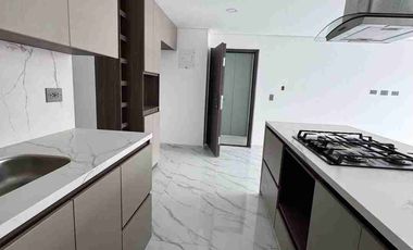 🏠Venta Apartamento NUEVO en Calasanz  con terraza, parqueadero y ascensor Medellín.  124m2 $868 millones