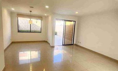 CASA DE VENTA EN URB. VILLA CAPELLA KM 2.5 VÍA SAMBORONDON