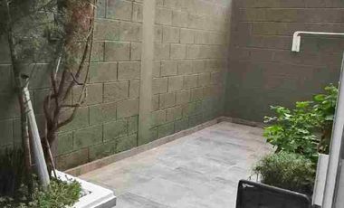 Casa En Renta En Esquina Frente Al Area Verde, Con 3 Reclamas Y Roof Garden, A 5 Minutos De Finsa, Y Autopista. En Cuautlancingo, Puebla