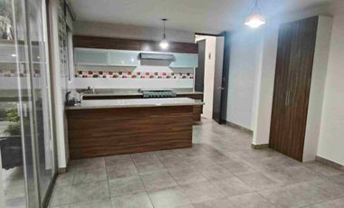 Casa En Renta En Esquina Frente Al Area Verde, Con 3 Reclamas Y Roof Garden, A 5 Minutos De Finsa, Y Autopista. En Cuautlancingo, Puebla