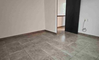 Casa En Renta En Esquina Frente Al Area Verde, Con 3 Reclamas Y Roof Garden, A 5 Minutos De Finsa, Y Autopista. En Cuautlancingo, Puebla