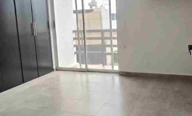 Casa En Renta En Esquina Frente Al Area Verde, Con 3 Reclamas Y Roof Garden, A 5 Minutos De Finsa, Y Autopista. En Cuautlancingo, Puebla