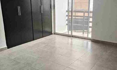 Casa En Renta En Esquina Frente Al Area Verde, Con 3 Reclamas Y Roof Garden, A 5 Minutos De Finsa, Y Autopista. En Cuautlancingo, Puebla