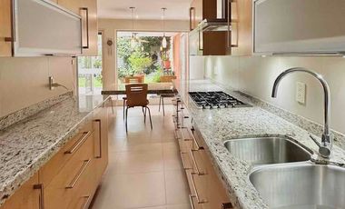 Casa en SEATTLE con cuarto de servicio y jardín