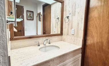 Casa en SEATTLE con cuarto de servicio y jardín