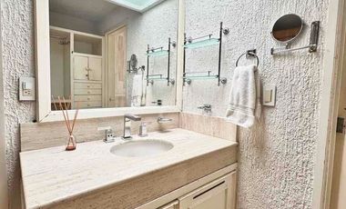 Casa en SEATTLE con cuarto de servicio y jardín