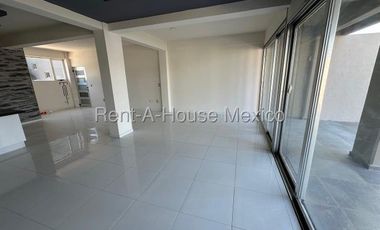 Renta Departamento Cañadas del Lago 3 Recamaras 3 Baños Alberca Terraza