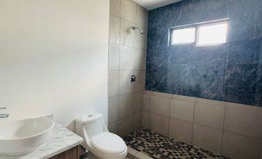 CASA EN RENTA EN DOMINIO CUMBRES