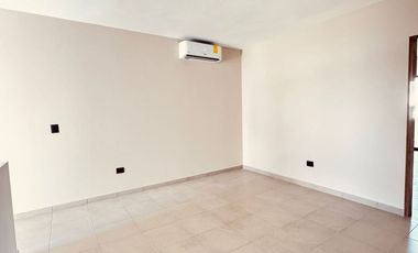 CASA EN RENTA EN DOMINIO CUMBRES