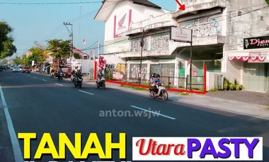 Tanah Strategis Jogja TEPI Jl Bantul Lt 897 m² ld 20 m SHM Utara PASTY