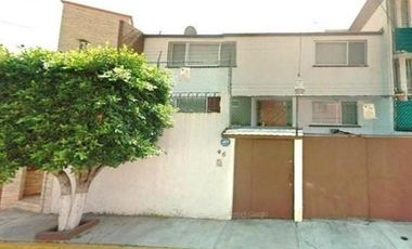 CASA EN REMATE COYOACAN