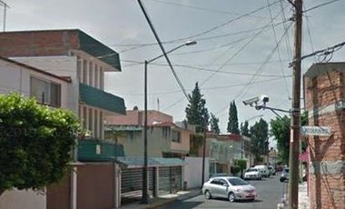 CASA EN REMATE COYOACAN