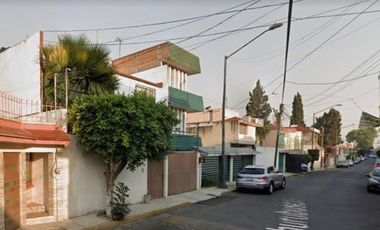 CASA EN REMATE COYOACAN