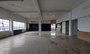 Edificio en VENTA Col. Los Fresnos III