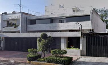 CASA EN REMATE COYOACAN